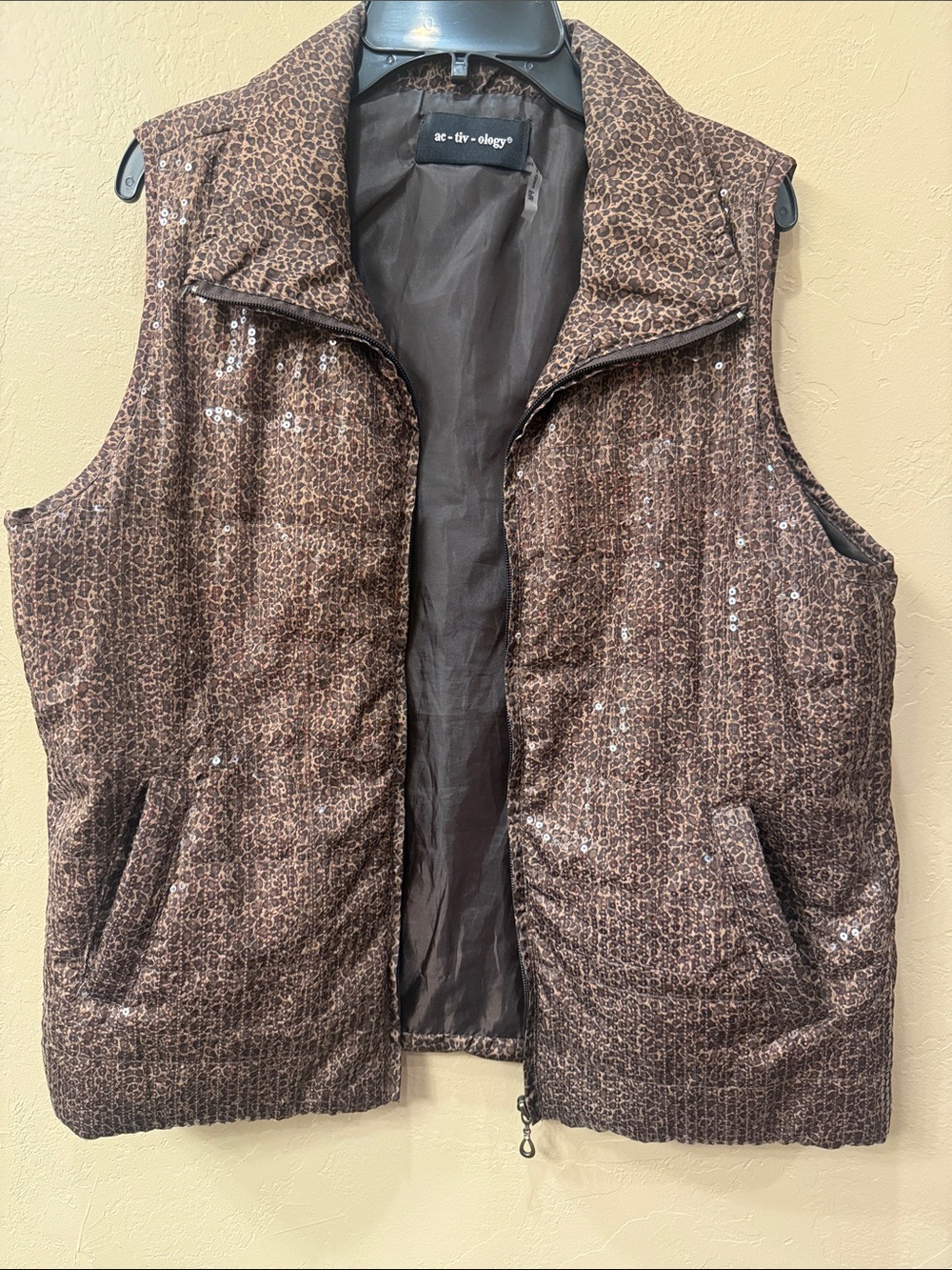 ac·tiv·ology Brown Leopard Print Sequin Puffer Vest